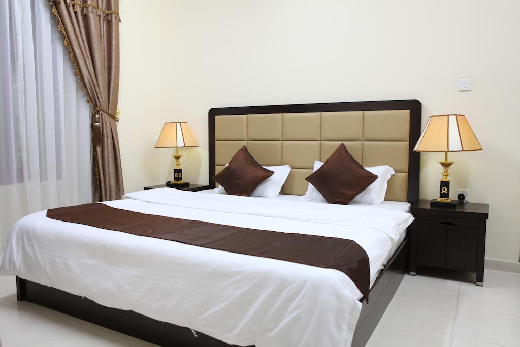 Oasis Residence Fuyaira Habitación foto